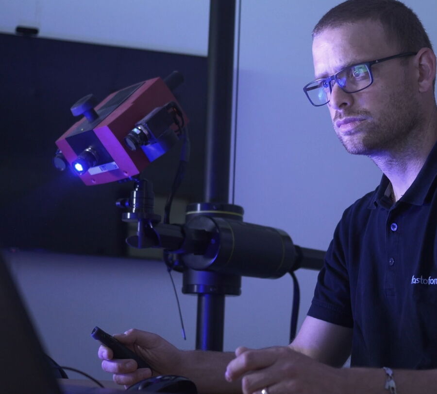 High-precision 3D scanning of complex geometries