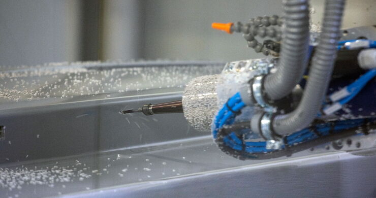 CNC-obrezovanje in končna obdelava